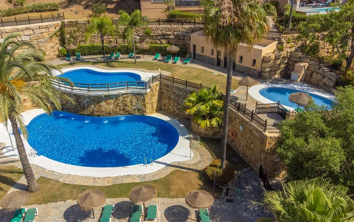 d2109673-008e-4a56-a927-085ff63143b5