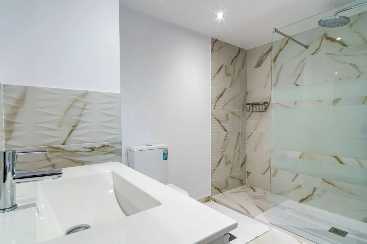 ae0af27e-f8de-4f41-83c7-776f958cf1b3