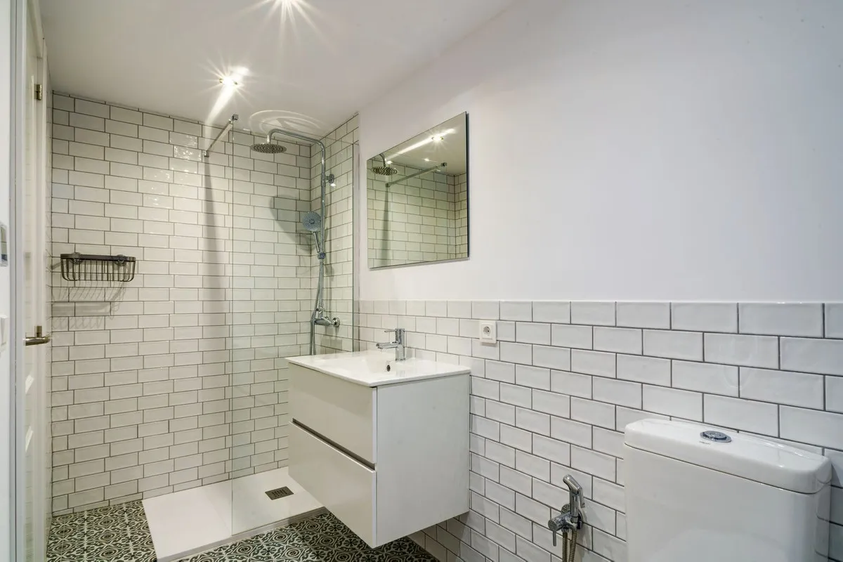 b9e97322-c8f3-474f-9b65-123986a4ba17