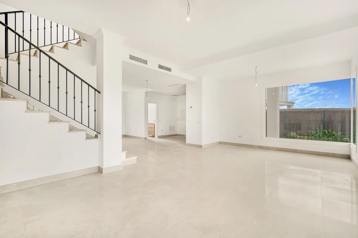 38a83200-5248-4f6b-8a53-514cc789efb1