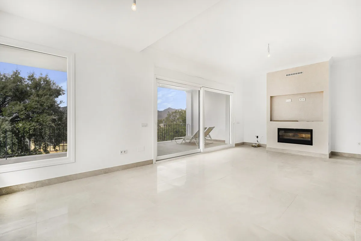 5e08b0a0-60fc-4b6b-81bb-406252641c73