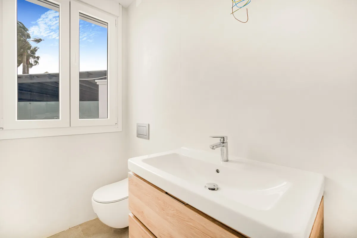 c9feec5a-f99f-49fd-86a0-403dab1bf355