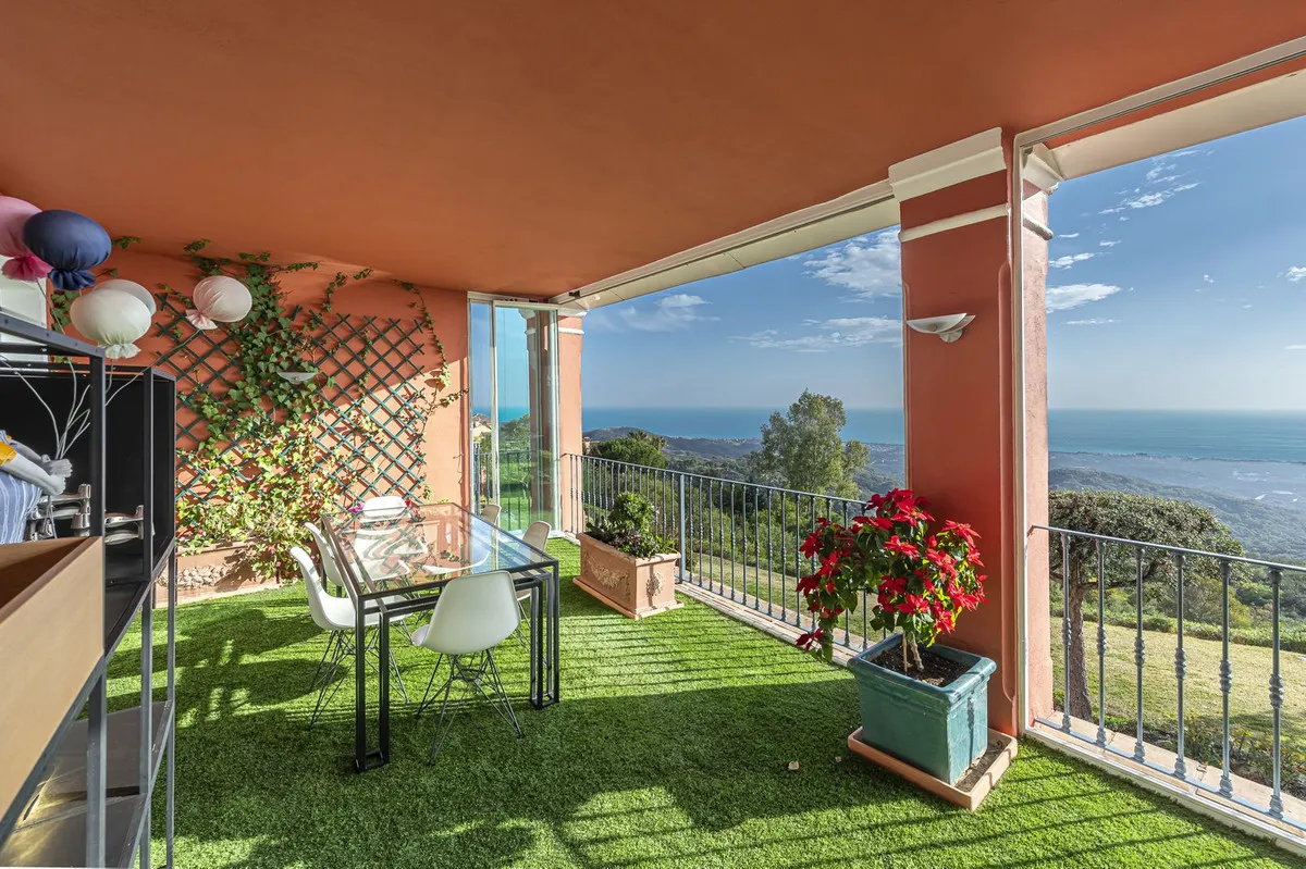 082f775f-1013-47c0-96ab-6e6ef2dec587