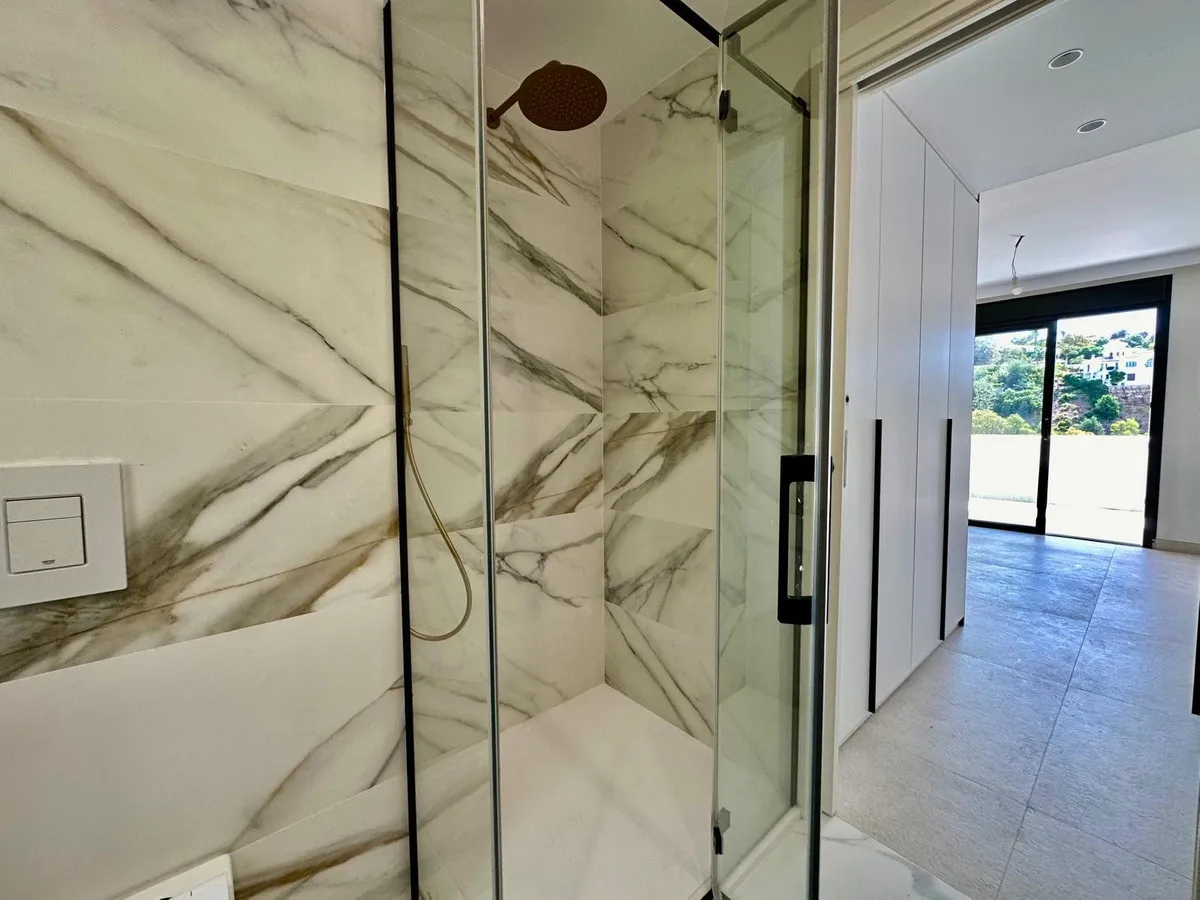 480135d7-40ed-455a-8b9c-e61375e9a40b