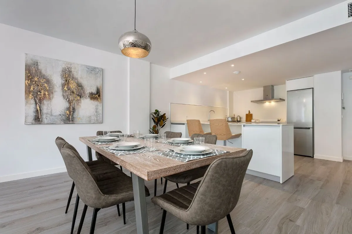 1be0eda7-e5de-4b73-b4b7-f8c70cb9980c