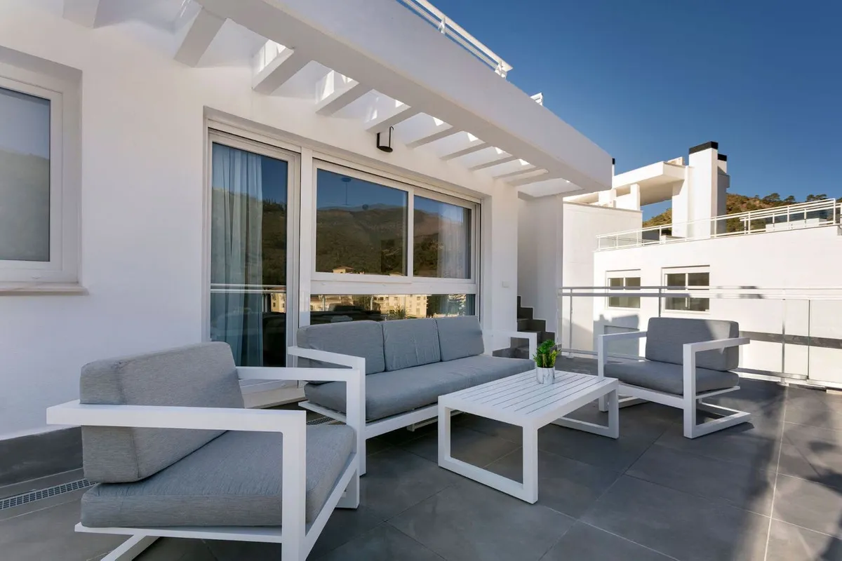 da4e6462-d2df-49ff-9b9a-e597fa274f3f