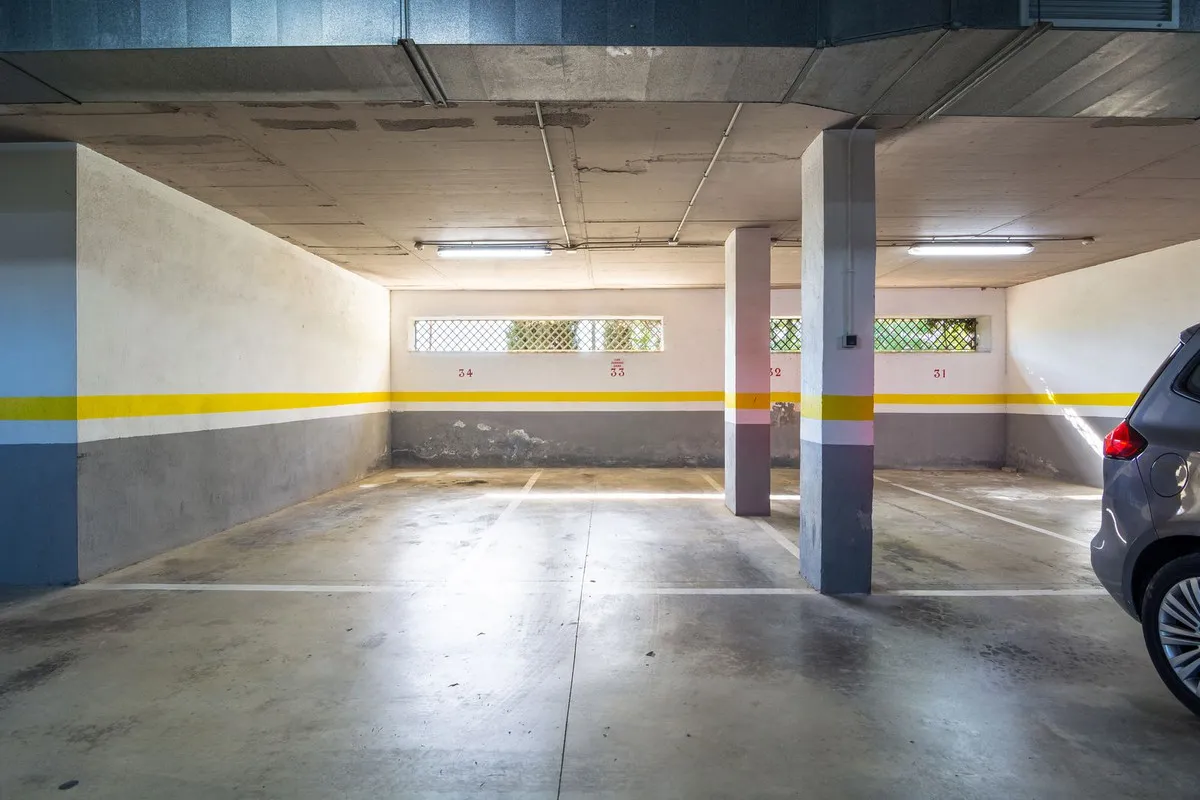 7d09cc96-5c8f-468b-8586-39697825f6a7