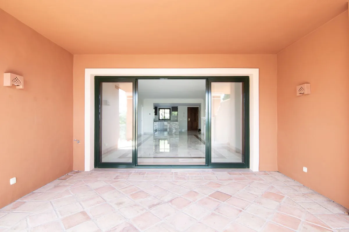 b8d21ec8-6b85-4172-a82d-1f6e68586f22