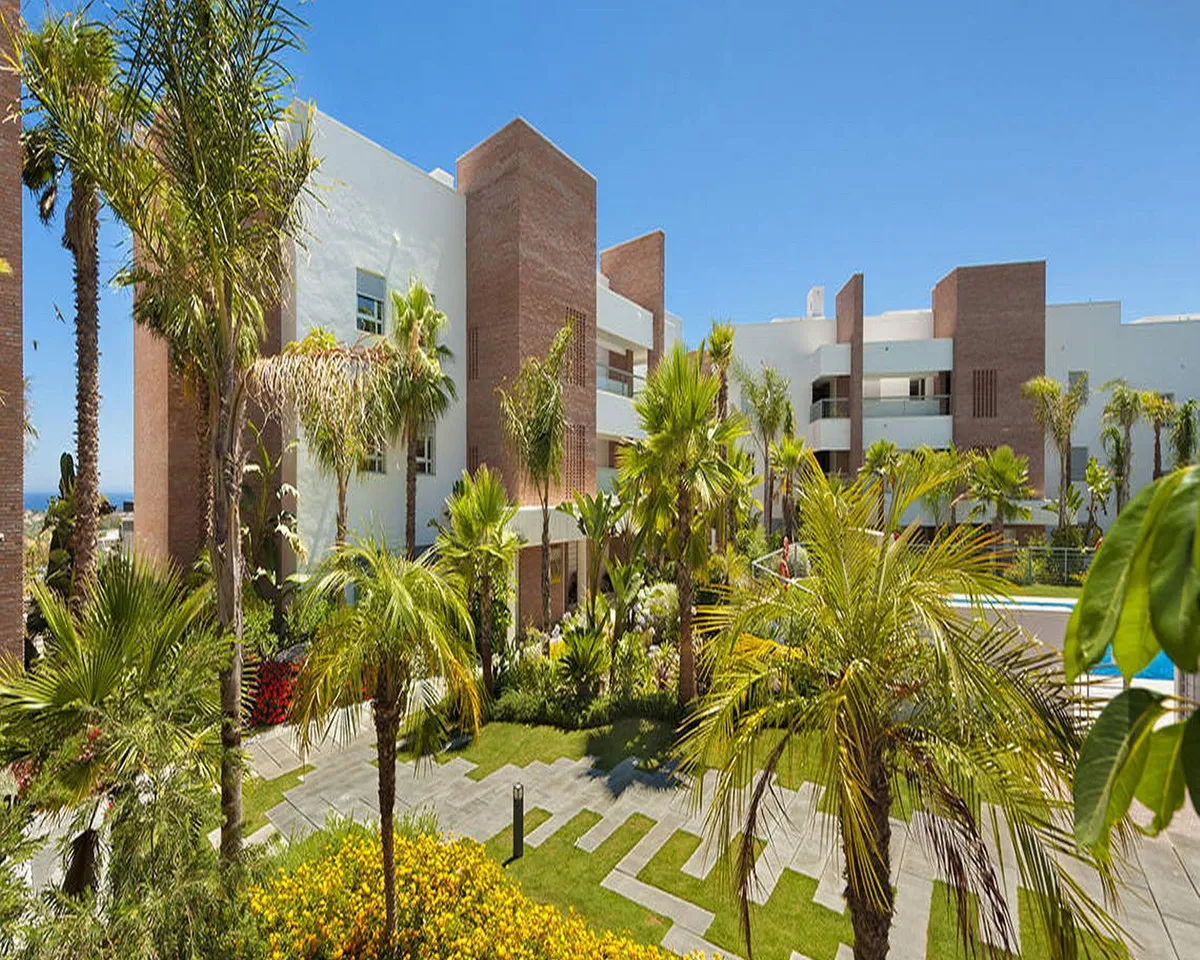 5cf4c02f-62eb-4b7d-a960-370403a9f85f