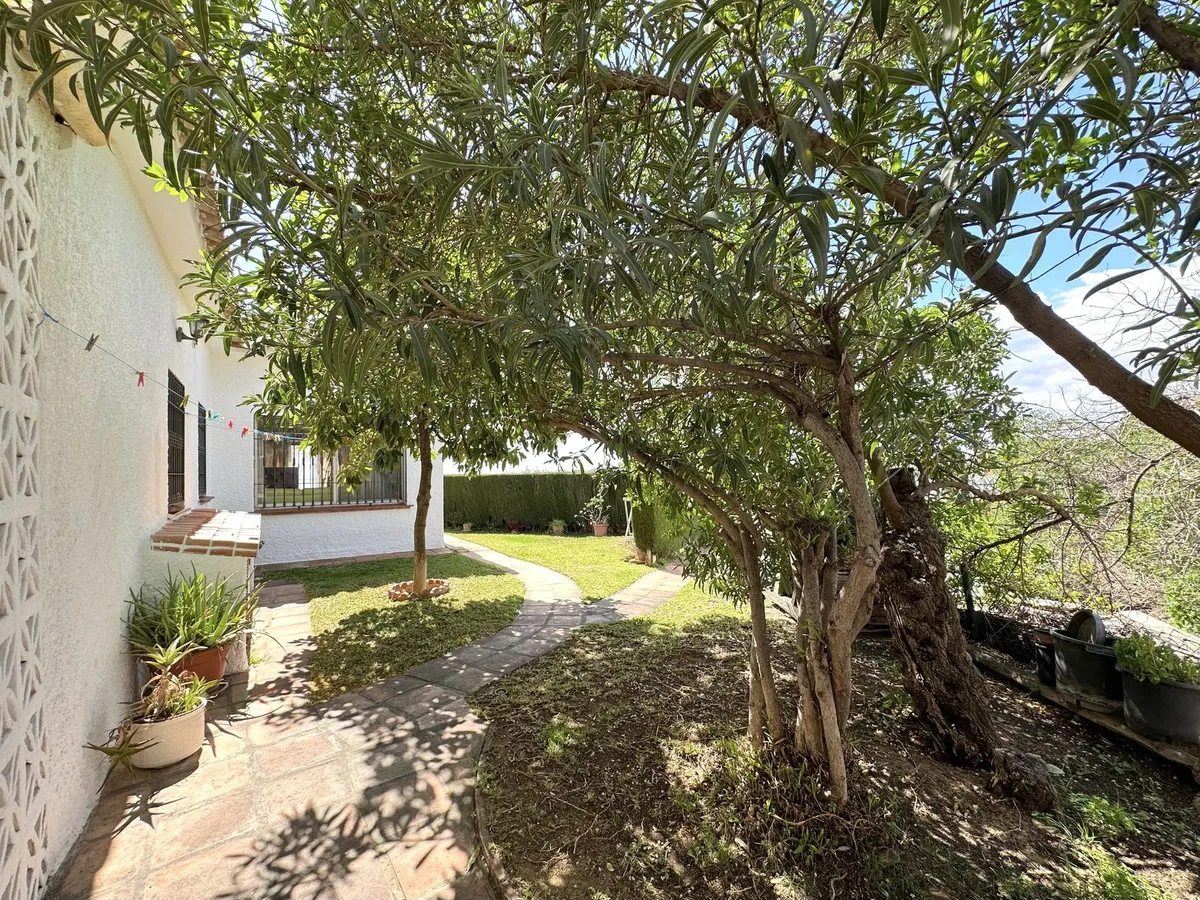 1d9e2532-d6cb-4384-9e66-95c73535fe36