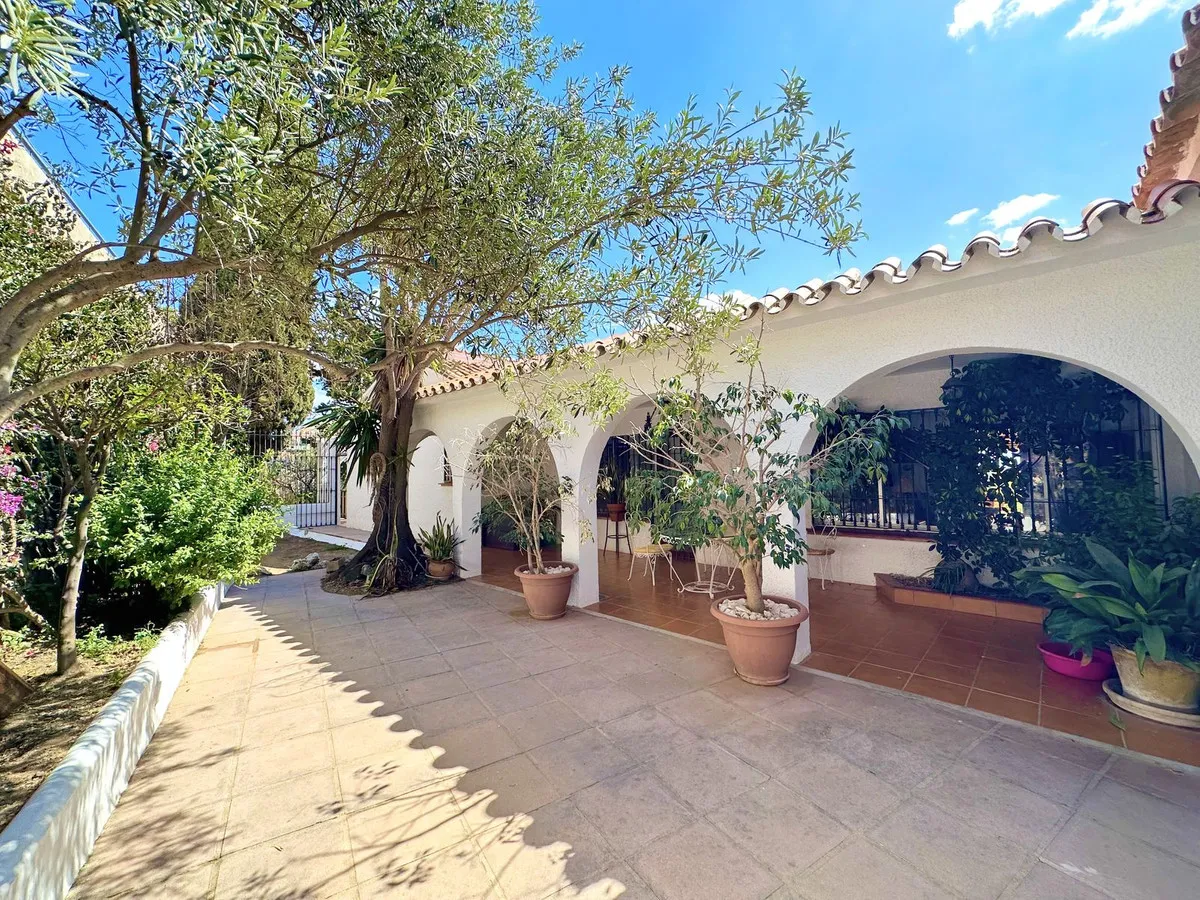 28467acf-322e-463f-82e8-84f91e99bab1