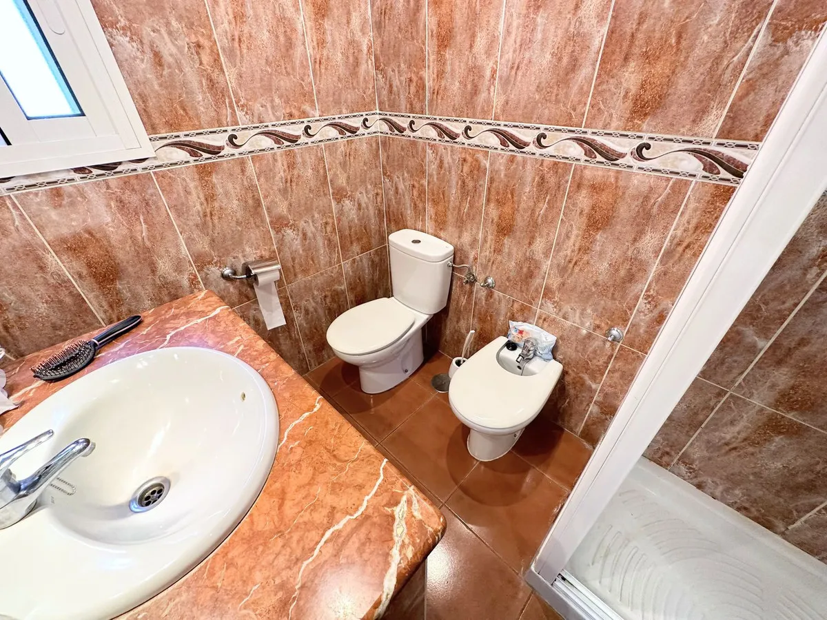 3dca8b80-275a-4b70-8758-41b7235135f5