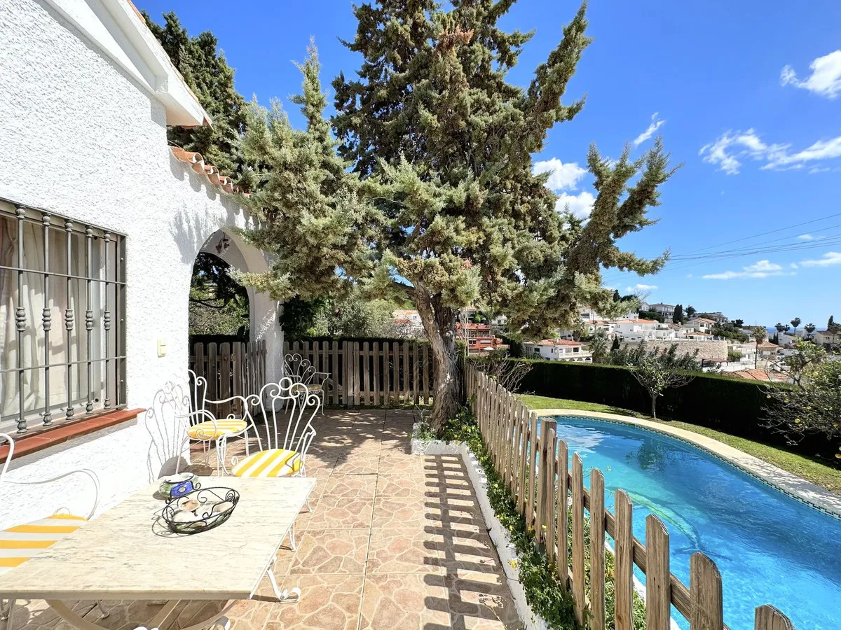 7795e676-4c7c-41cc-860c-bfaf0569cad5