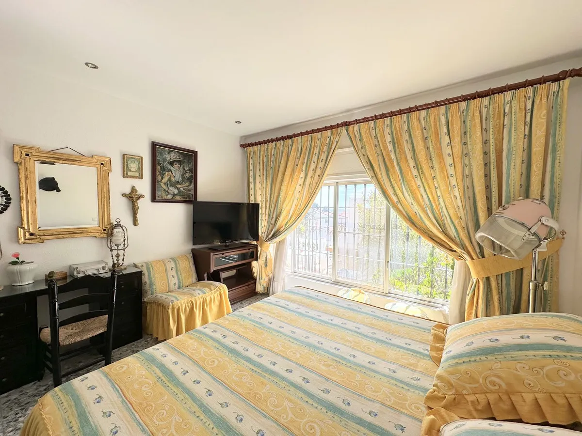 7cca3ee9-2502-4adc-a464-f76267877d1b