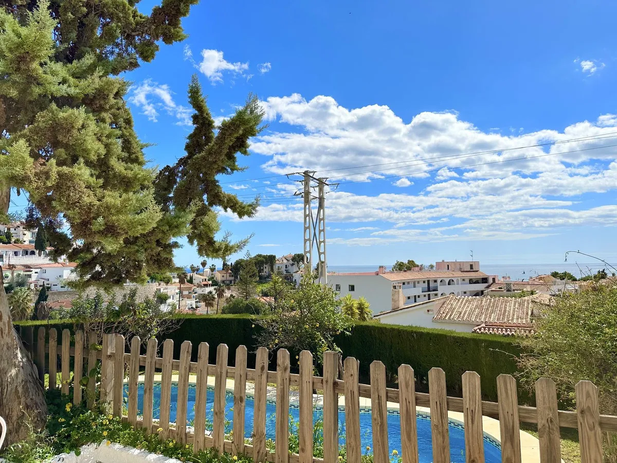 e11d4374-a970-4577-be21-102d88e70898