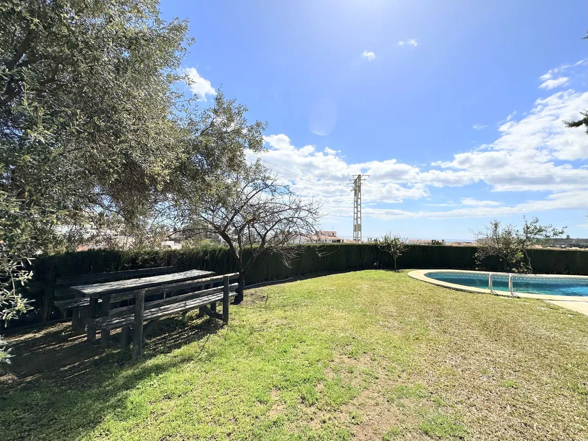 e6a05ed3-0bce-47ea-bba1-0e4863f1eaaa