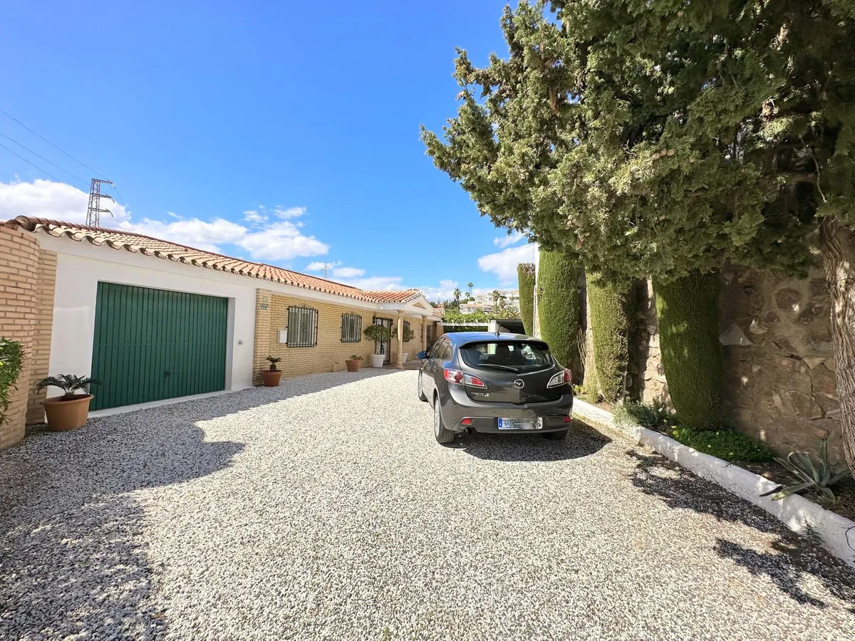 fbe87c8a-a46e-4949-990a-b34bee28b4dc