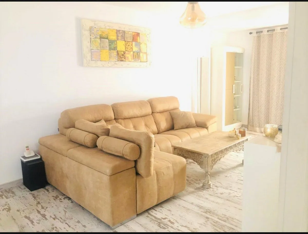 1b89d553-51a9-4f1f-8a14-f5767d7825d2