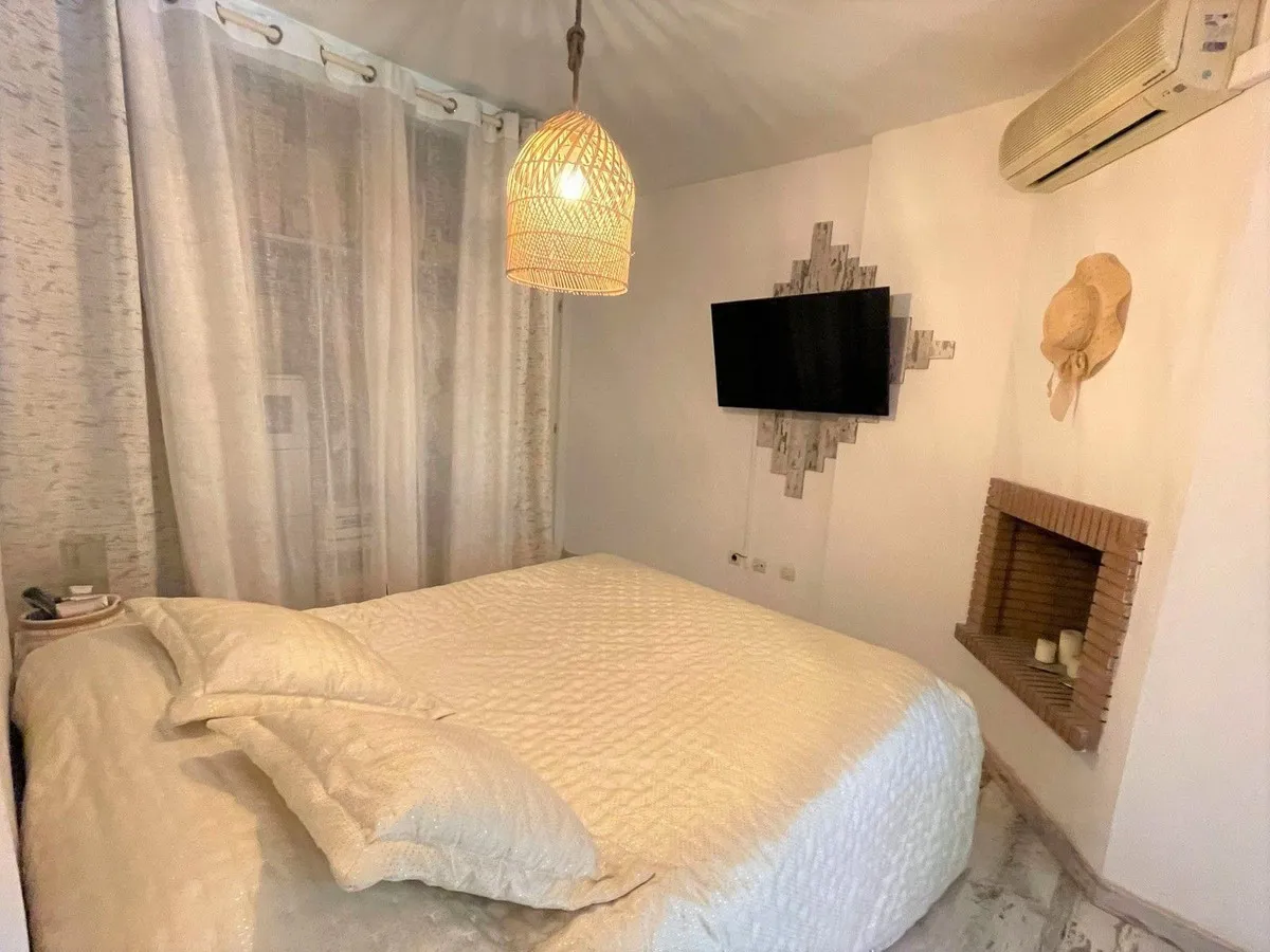 438e91e1-9b35-4f87-b98d-5d984d3b9221