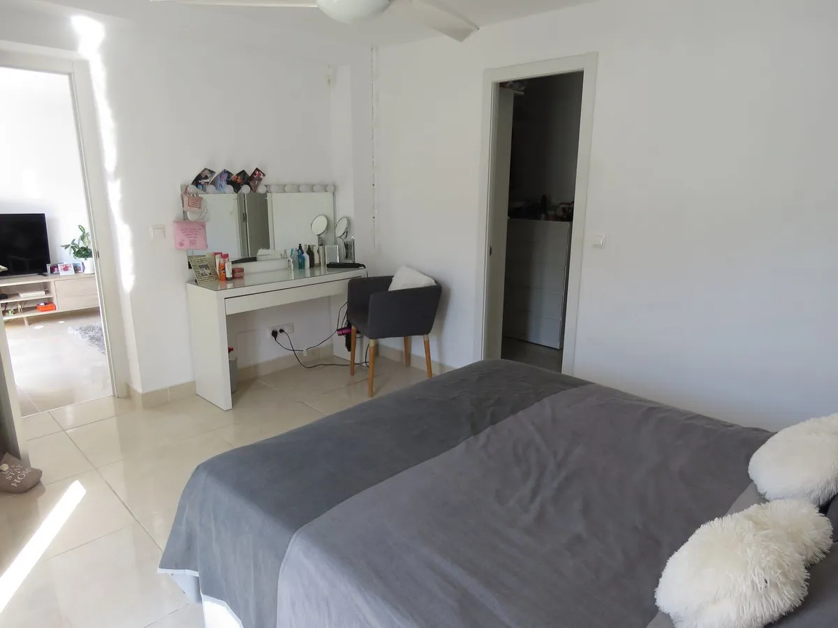 5673fff3-ced3-42b9-bbe5-0acd889d2e44