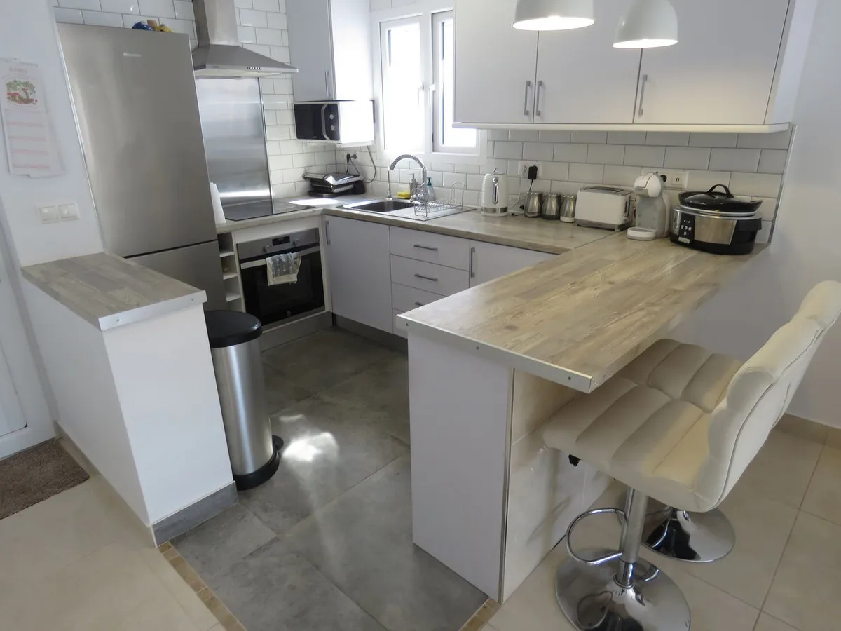 6e8e1721-c38d-4528-939d-eb817d27d0f7