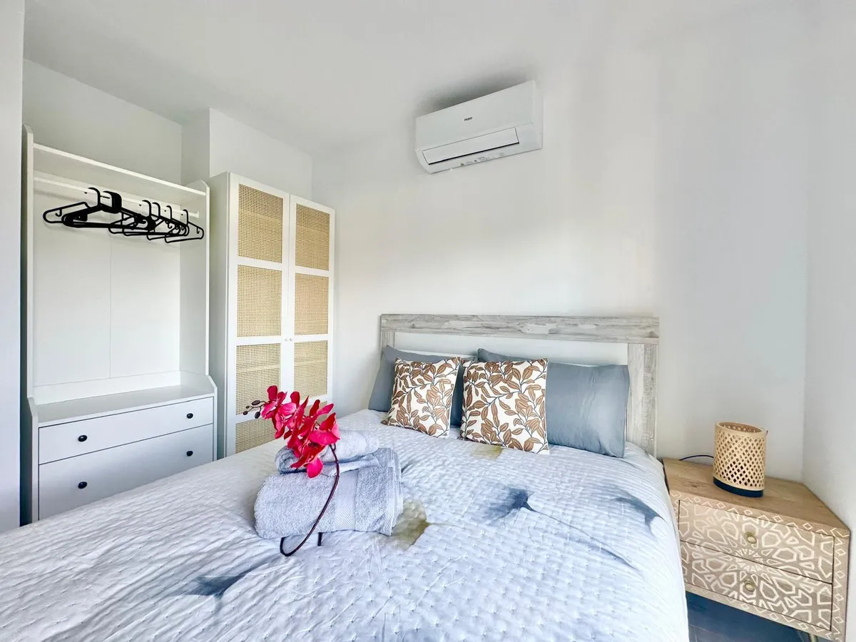 a793d9a6-f2cc-48ba-aa68-974f36a435c2