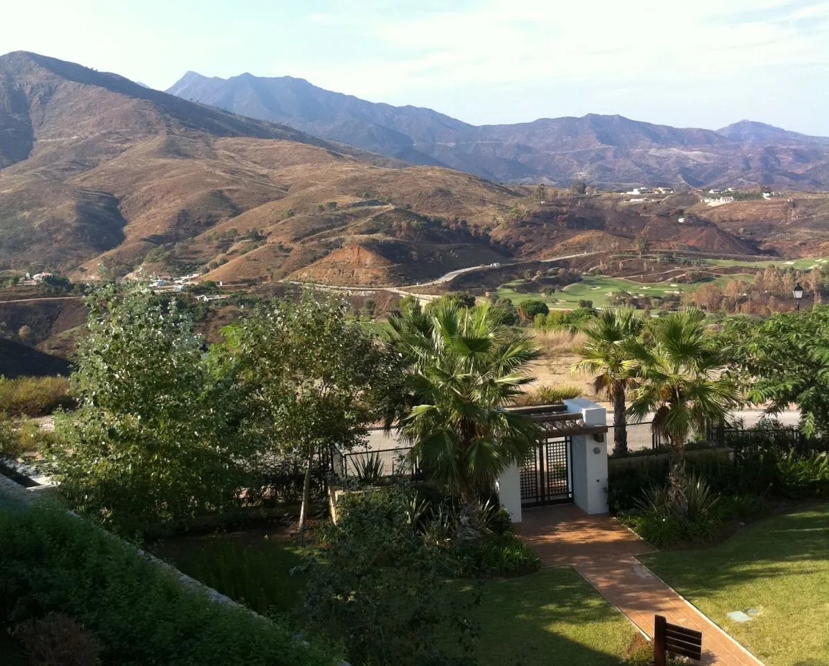 0f7b06e5-d348-4e91-878a-7abb9acdb021