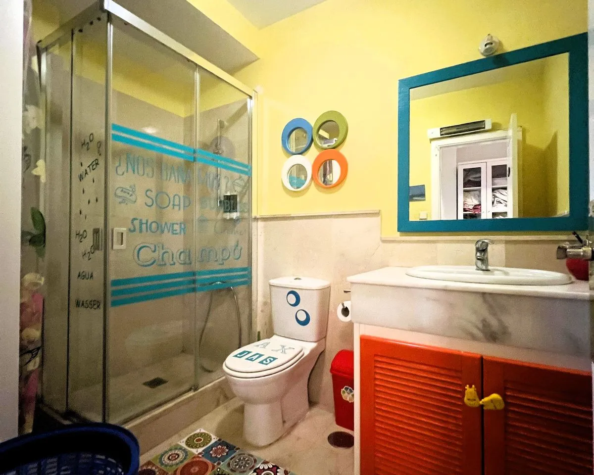 0d541efa-6081-4a77-aeee-be6e1d43e9ed