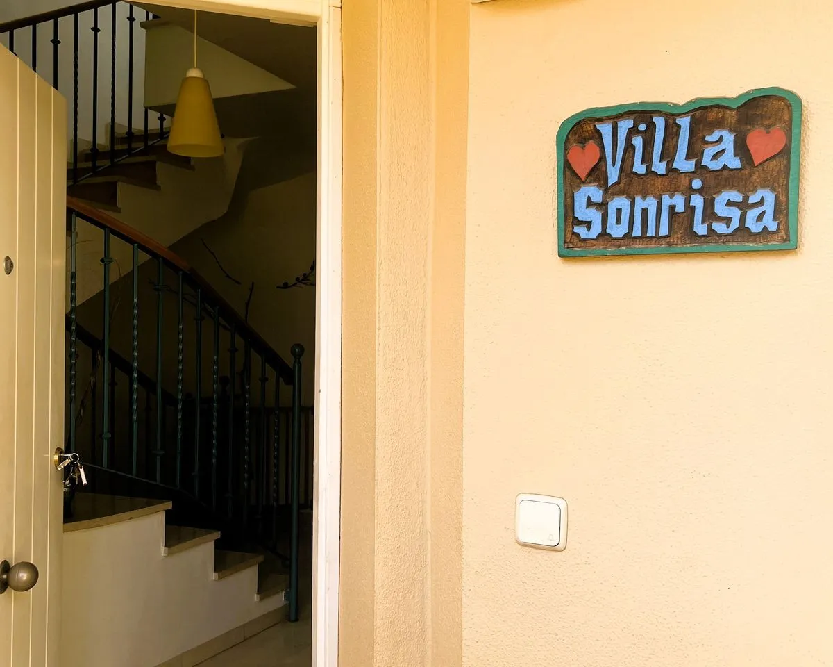 1638fead-1de8-448b-976c-78ccfab110b5