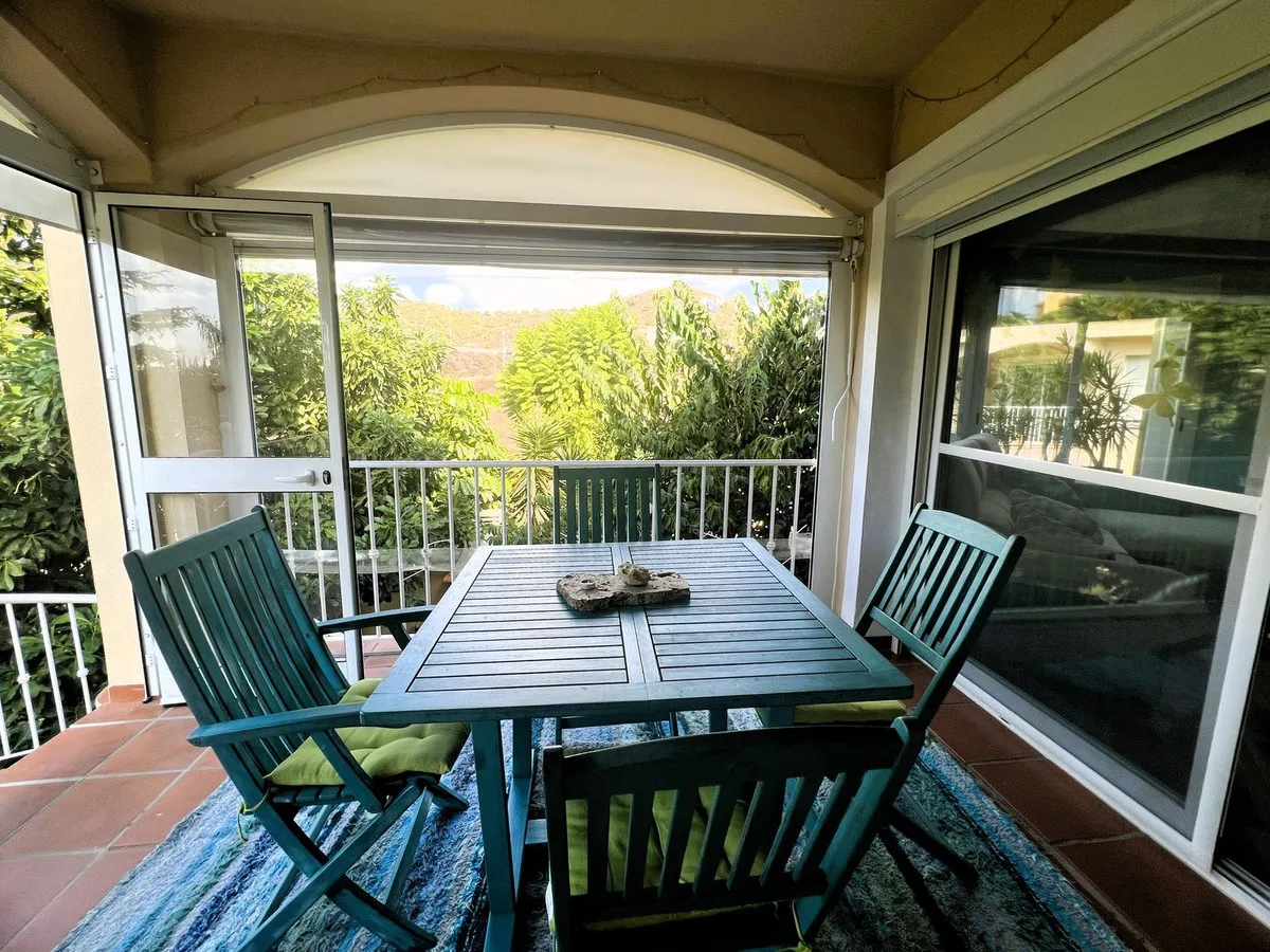 44a238e2-dd1c-47c1-98f6-a9f10d1f3862