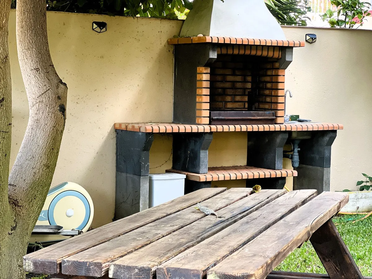 6bfa8b7b-94d8-46fa-a17f-9a70289e2f00