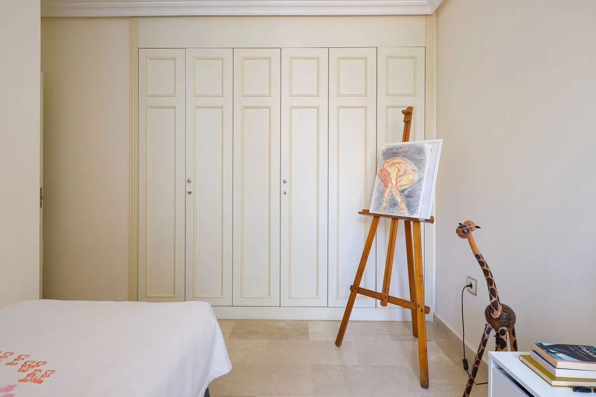 06a43d86-6422-409c-beb4-52a7628bbeca