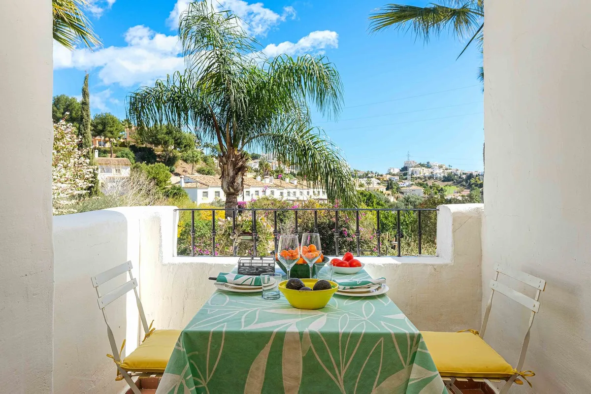 2acfe6c1-72f3-4eca-8a3a-c92474856999