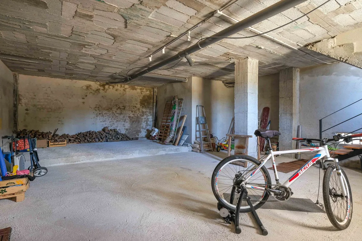 52fc3dce-8262-4503-a1f9-772074cb2a6b