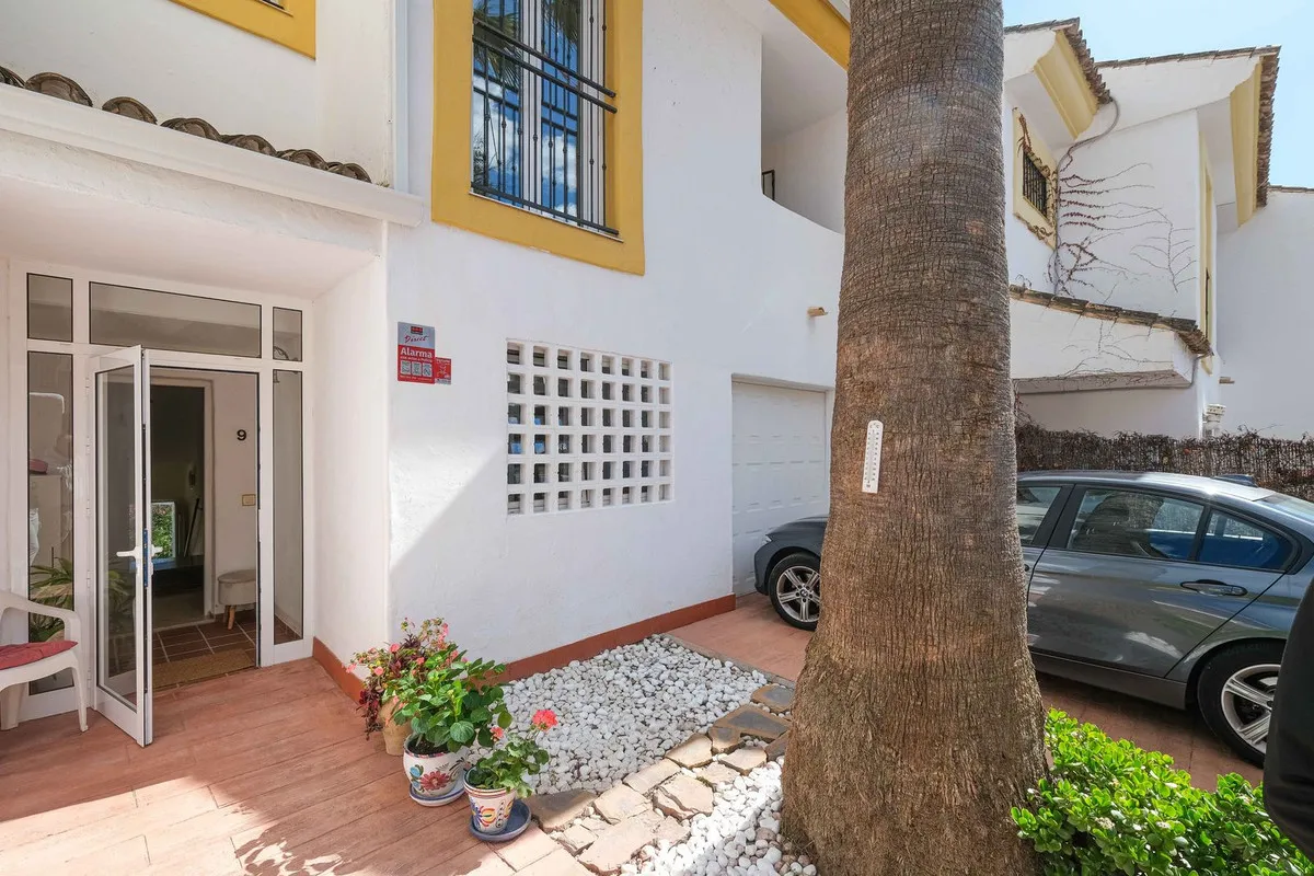 d80b1829-db6b-4f4e-bf53-1c17b22c222f