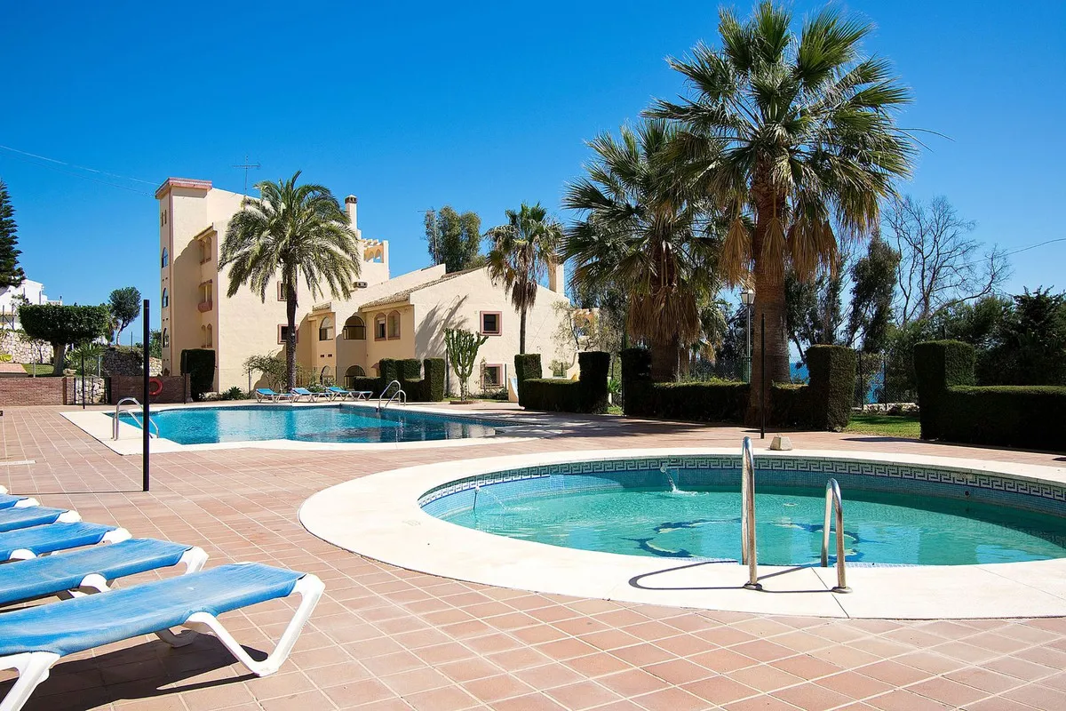 7b5c6b7e-1ba8-482f-bbb0-07778ca5e2ea