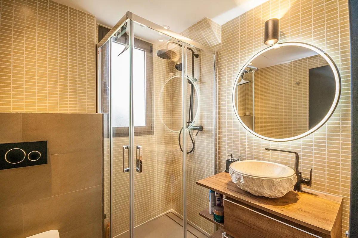 6a111fcc-5f0d-4f29-b462-8befa968a158