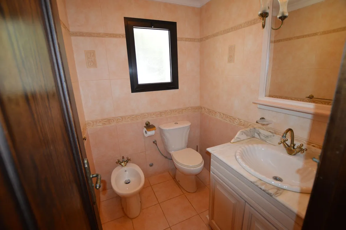 98f2e4bc-7631-47d2-802f-34f1e628e0ed