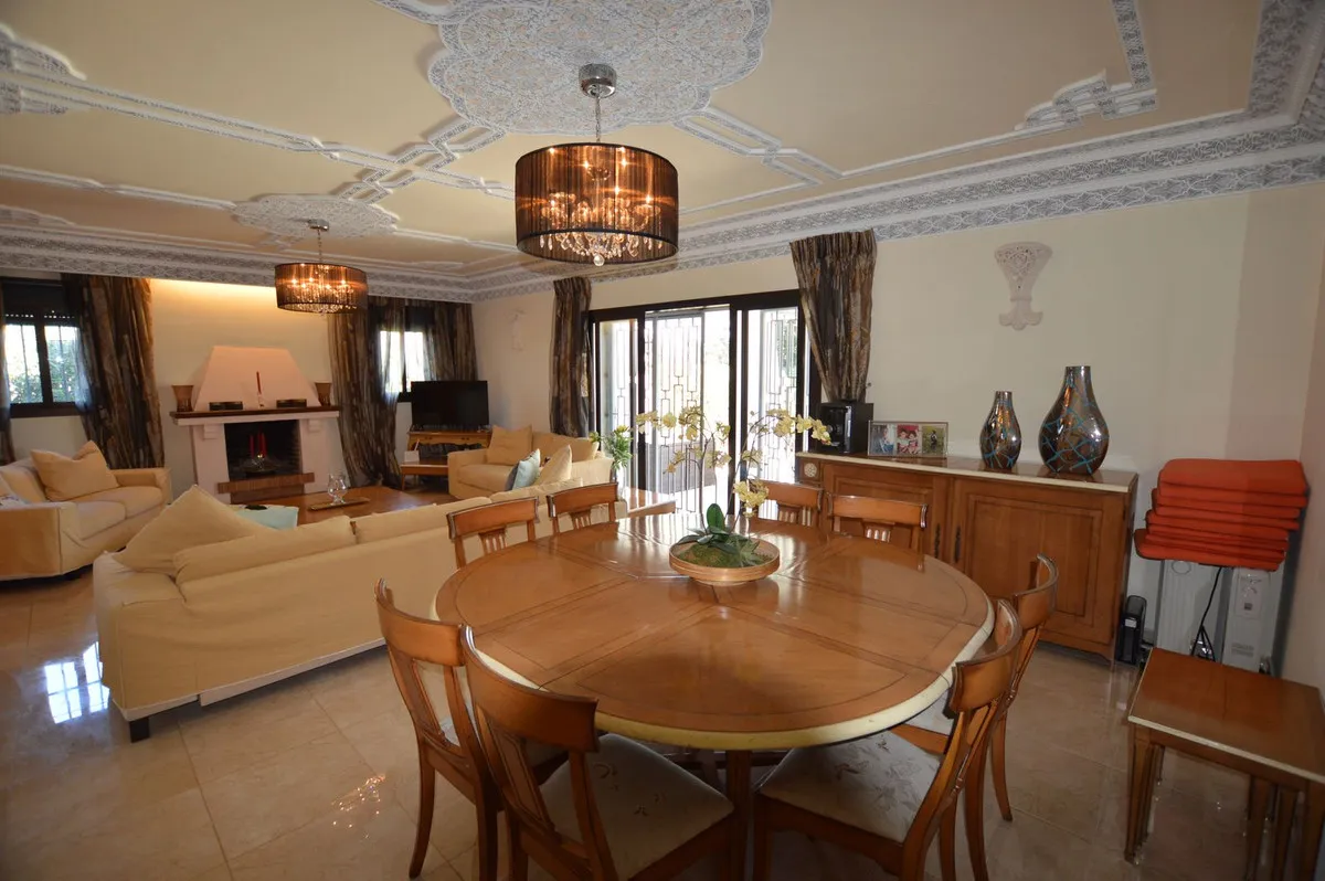 a102fa41-4d75-425f-8e89-ef8ae1f66855