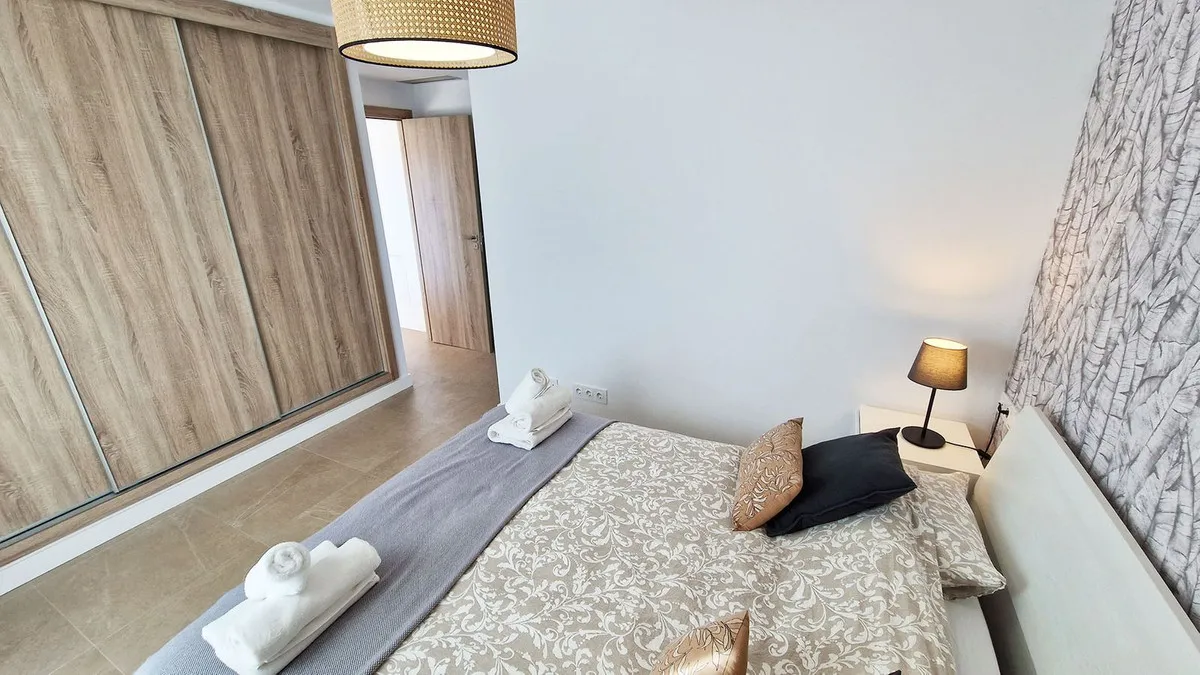 9971d33e-8301-43d6-9c61-18b0edae6f33