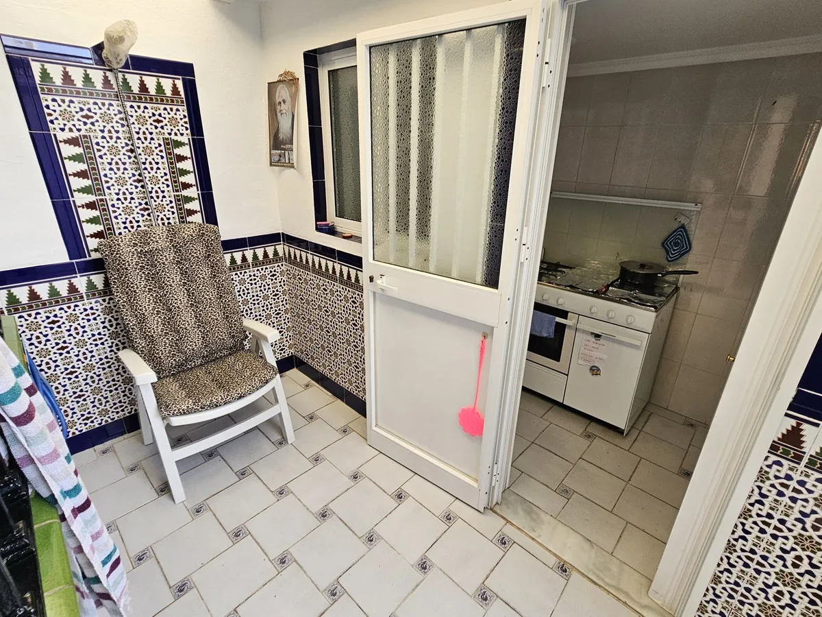 8ef28b01-3e94-4336-a011-23dbaf4f94b0