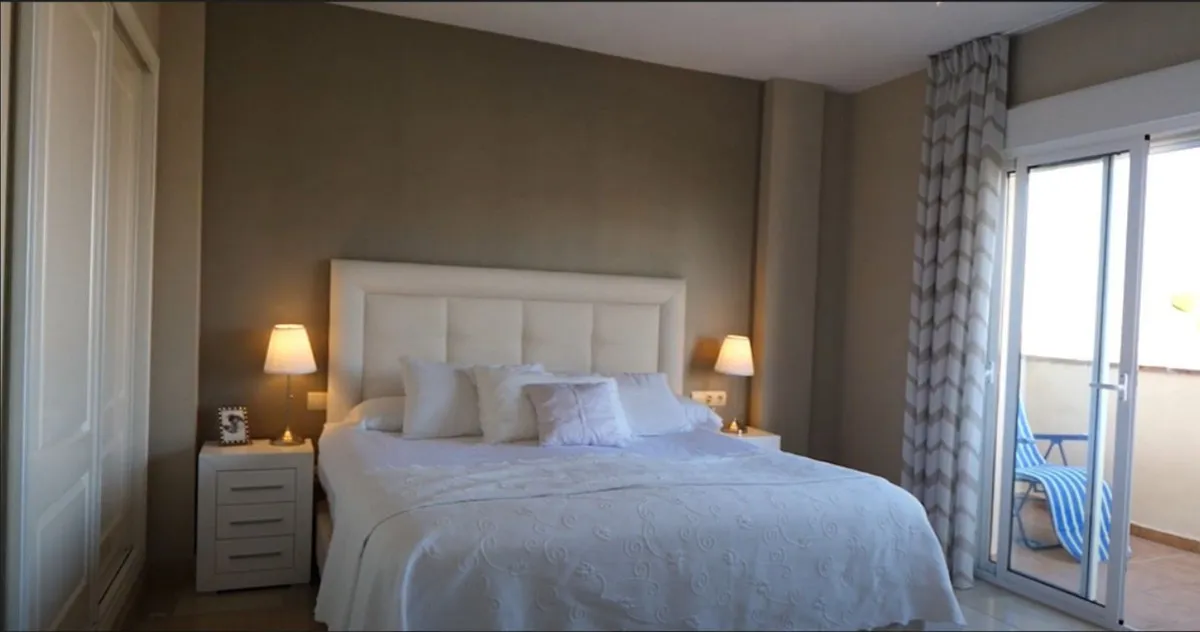 ce4f941c-1a1c-4305-8370-531bc788ff81