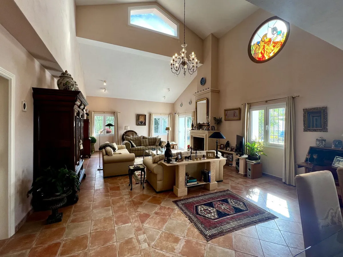 5753b403-5345-4d8b-989d-fb9a1b628c90