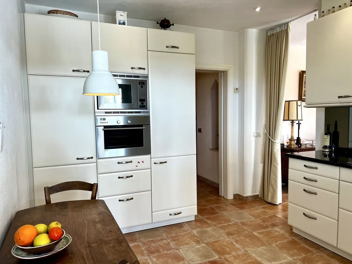 801da877-31e5-4fcb-8716-cfc5faf32910