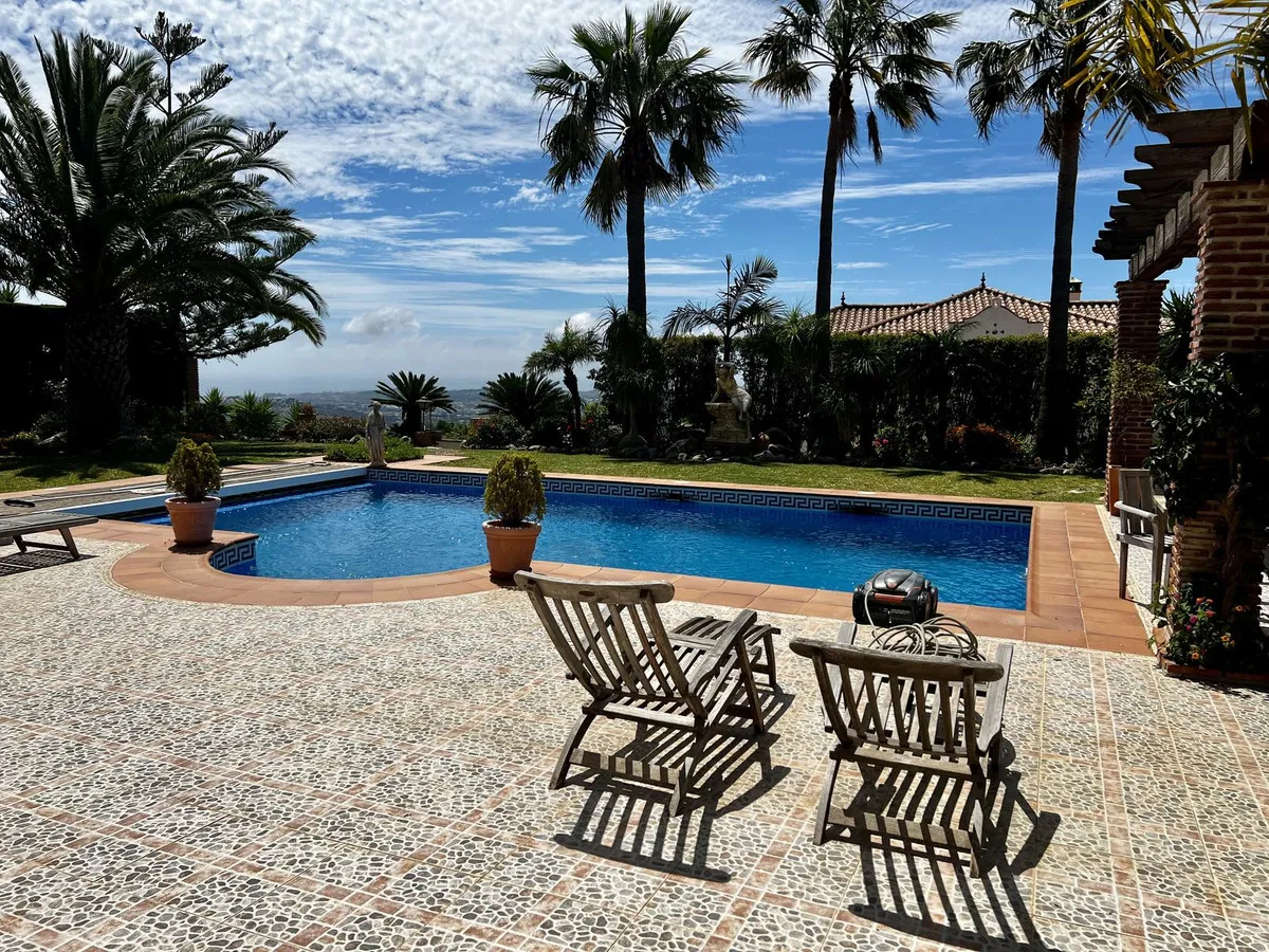 fa883971-413d-479d-8c1c-7de399cbff34