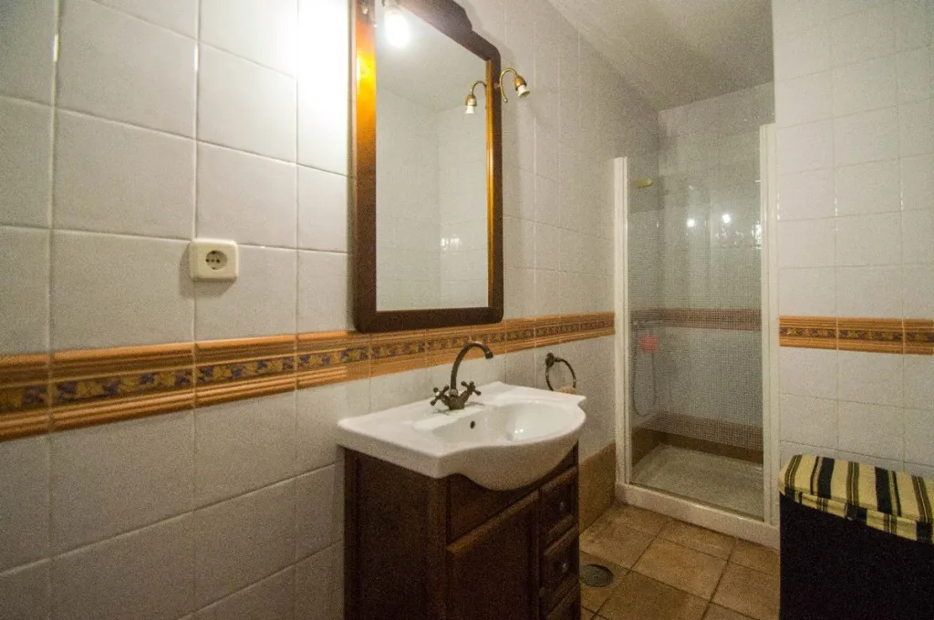 2edfc0a7-8f52-48aa-9ef3-c3e1c271025f