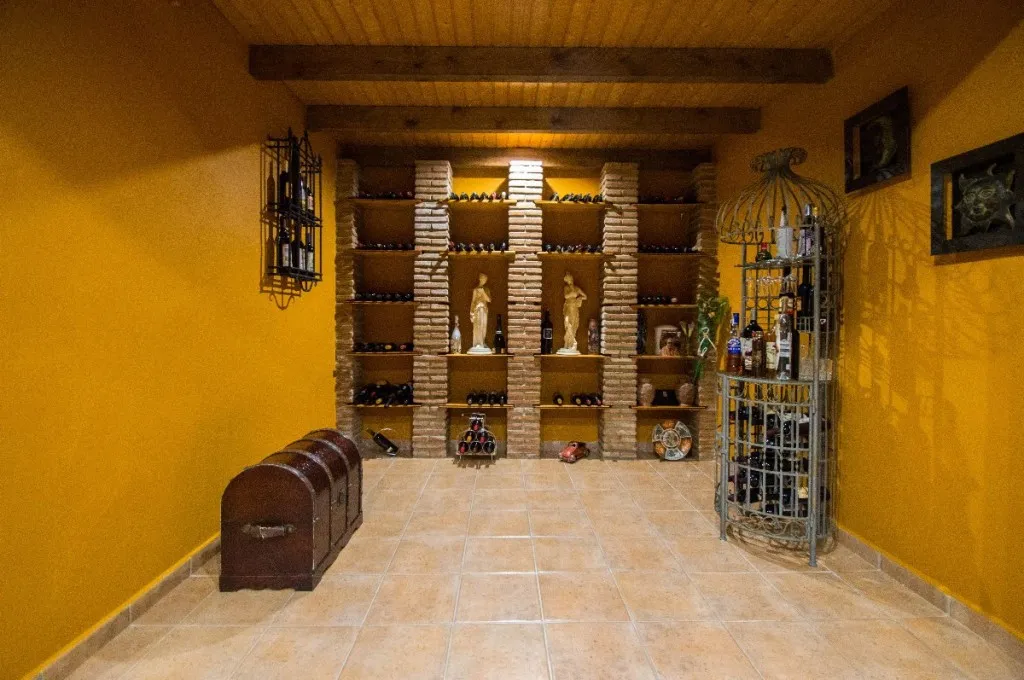 5e975562-726d-4d39-8ae5-dd387e4ea579