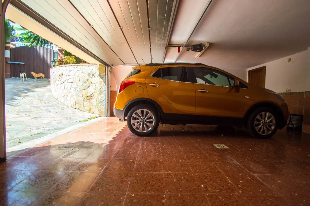 666c1df6-bd2c-4325-8035-2c256d7b3a5d