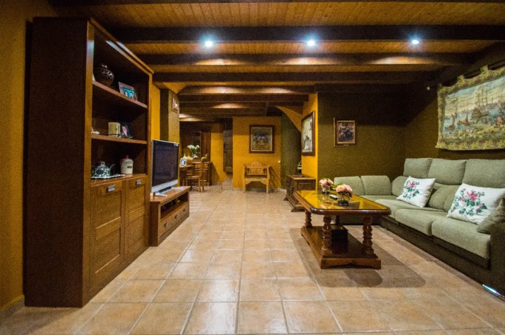 b619d7f7-6eb7-43b7-b89d-55b37d1466fa