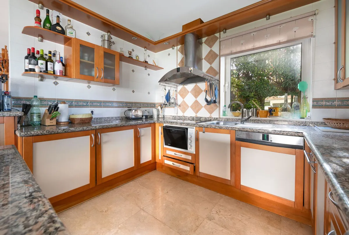 3fd8e354-6320-4714-8fa5-6ddcefa13964